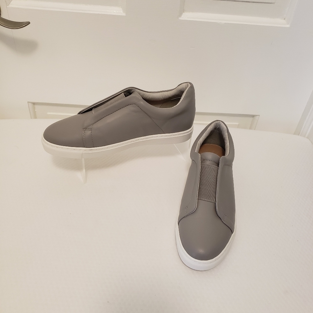 Halogen Carmen Womens Grey Leather Slip On Size 8.5M Casual, Stylish - Picture 4 of 10